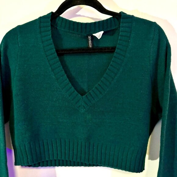 Divided H&M Crop Sweater sz L - Picture 2 of 3